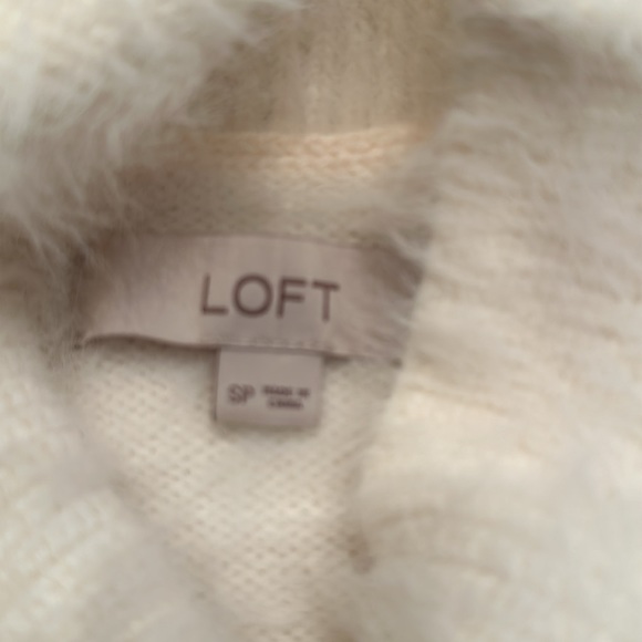 Loft Sweater - Picture 4 of 4